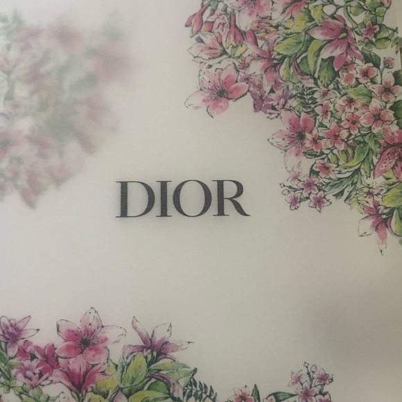 NEW In Box Dior VIP Lined Notebook - Gorgeous and so Classy! - Picture 6 of 7